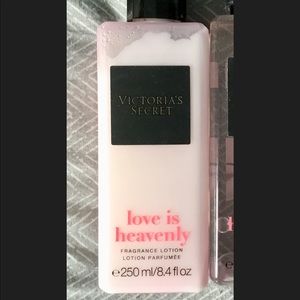 Victoria’s Secret Love is Heavenly Lotion